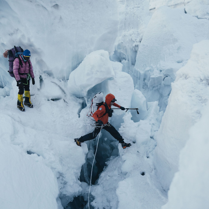 Andrzej Bargiel sul Gasherbrum I e II con gli sci